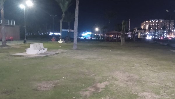 استمرار المتابعة الميدانية اليومية بحديقة منتزه بورسعيد  وشارع مصر .. لخدمة روادهما كونهما متنفساً طبيعياً