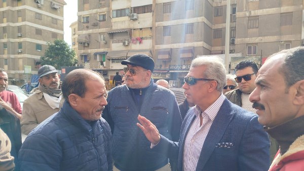 رئيس حي الزهور يترأس حملة مكبرة لإزالة الاشغالات والتعديات 