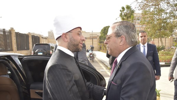 محافظ بورسعيد يستقبل وزير الأوقاف ضمن فعاليات افتتاح مسابقة بورسعيد الدولية للقرآن الكريم محافظ بورسعيد يستقبل وزير الأوقاف ضمن فعاليات افتتاح مسابقة بورسعيد الدولية للقرآن الكريم