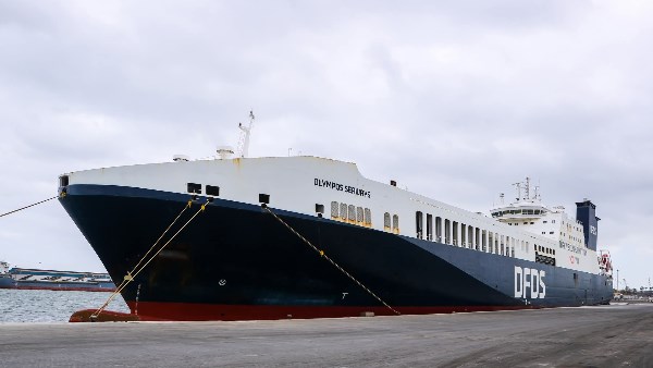 ميناء دمياط