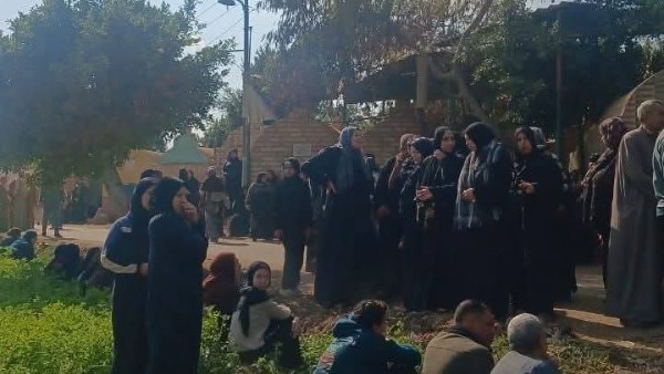 جانب من الجنازة 