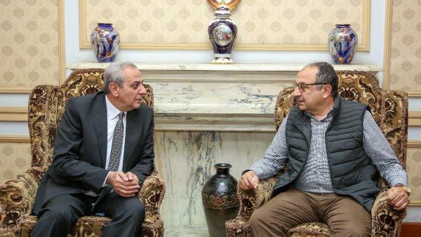 محافظ الغربية ووزير قطاع الأعمال 