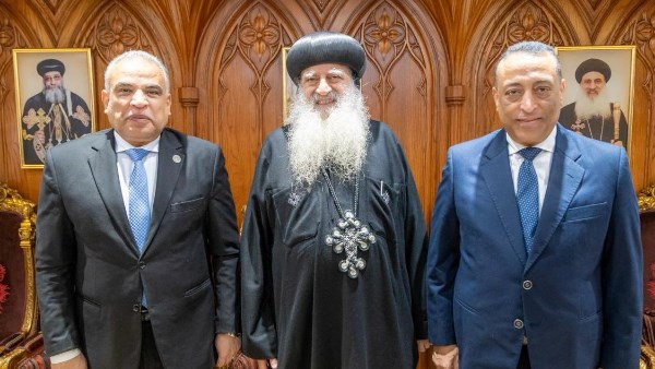 تهنئة الاخوه الأقباط داخل الغربية 