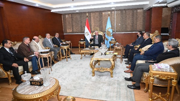 محافظ الغربية 