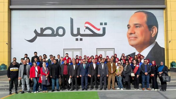 طلاب جامعة طنطا 