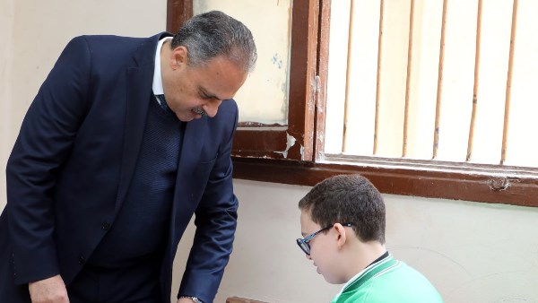 بعد تصوير العربي ..استبعاد رؤساء لجان بامتحانات الشهادة الاعدادية بالشرقية