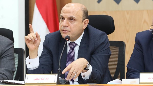 محافظ كفر الشيخ يشدد على مواجهة كافة صور الإشغالات والتعديات