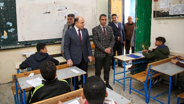 محافظ كفر الشيخ يتفقد امتحانات الشهادة الإعدادية| صور