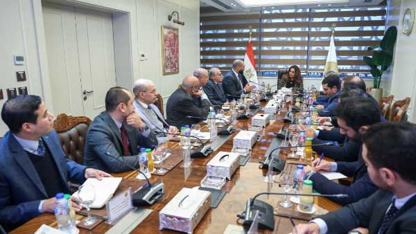 اجتماع وزيرة التنمية المحلية 