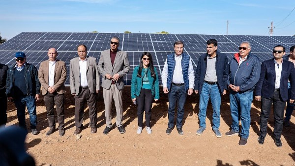 محطة الطاقة الشمسية بأسوان