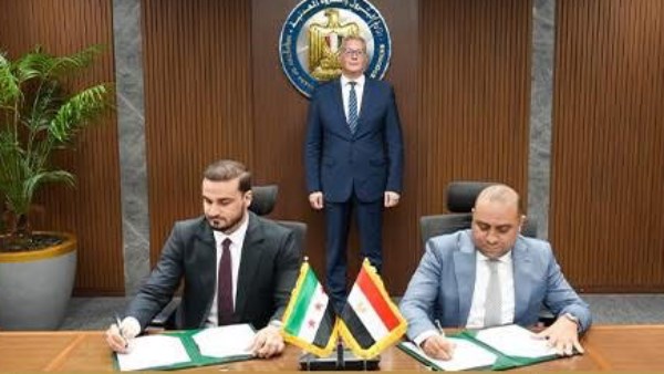 وزير البترول والثروة المعدنية يستقبل وفداً نفطياً سورياً