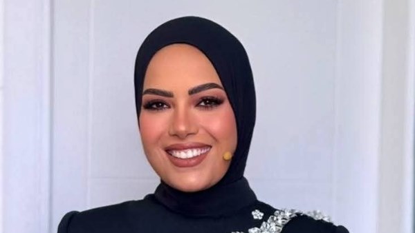 الإعلامية آيه عبد الرحمن