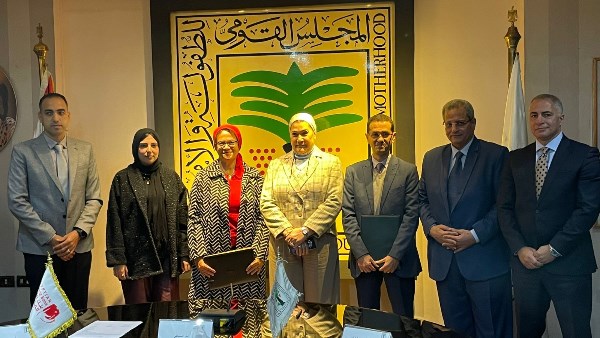 القومي للطفولة والأمومة ومؤسسة بنك الكساء المصري يوقعان بروتوكول تعاون لدعم حقوق الأطفال 