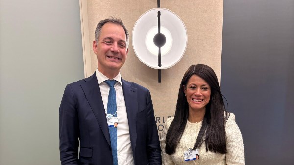 خلال المنتدى الاقتصادي العالمي "دافوس