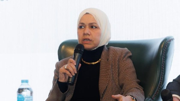 رشا عبد العال