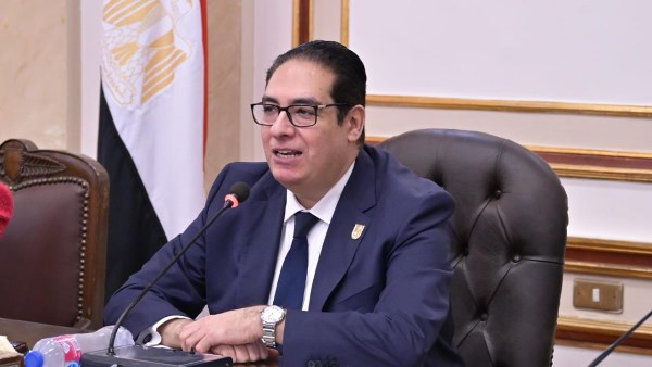 رئيس جامعة القاهرة 