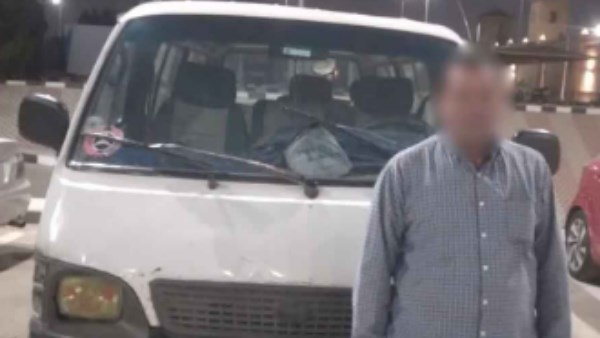 مشى عكس.. القبض على سائق ميكروباص بالقاهرة مشى عكس.. القبض على سائق ميكروباص بالقاهرة