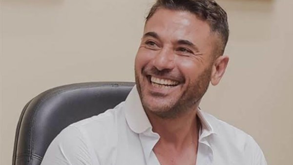 زواج احمد عز