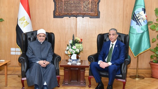 رئيس جامعة الأزهر ومحافظ الفيوم