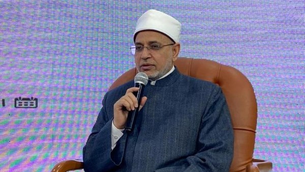 الدكتور سلامة داود