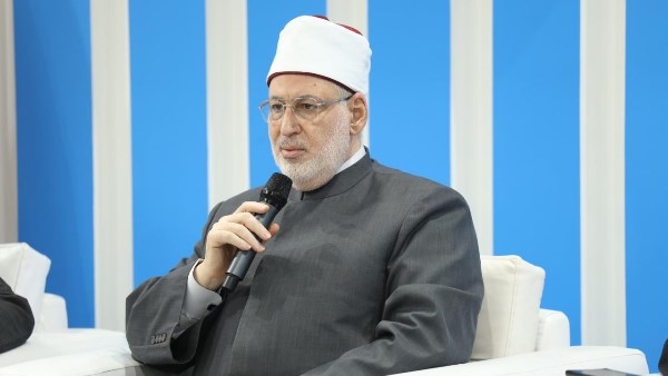 الدكتور محمد الضويني