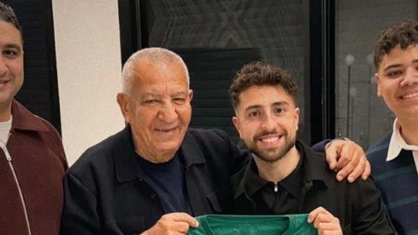 مصطفي زيدان 