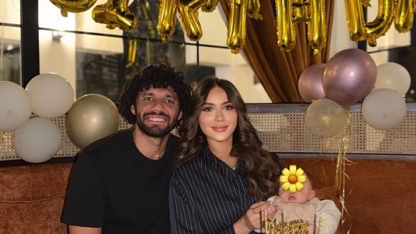 النني وزوجته 