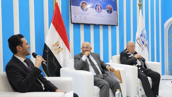 جناح دار الإفتاء بمعرض الكتاب ينظم ندوة لبناء الفكر الوطني