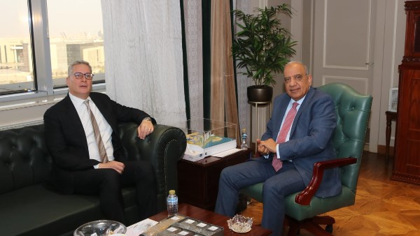 وزيرا الكهرباء والبترول