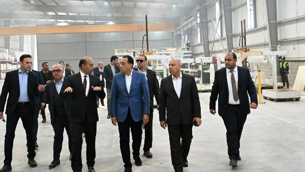 رئيس الوزراء 