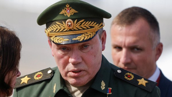 رئيس أركان الجيش الروسي 