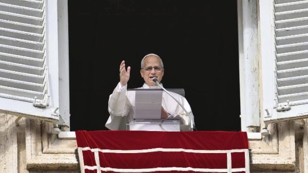 البابا لاون 