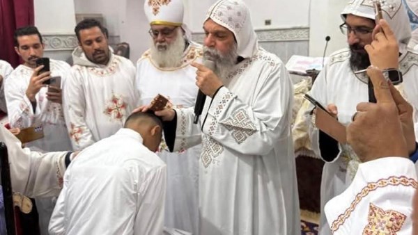 رسامة شمامسة جدد 