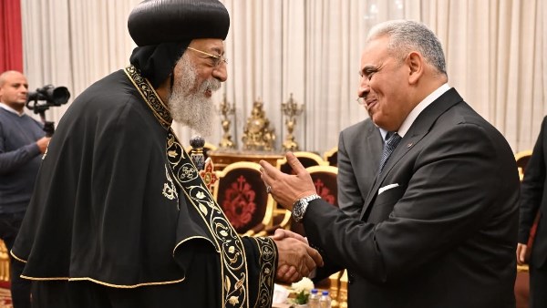 التهنئة بعيد الميلاد المجيد 