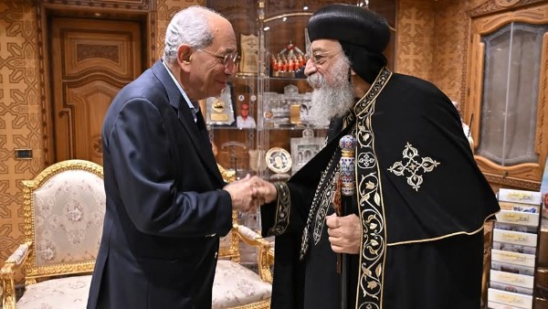 التهنئة بعيد الميلاد المجيد 