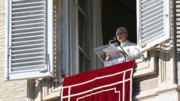 البابا لاون 