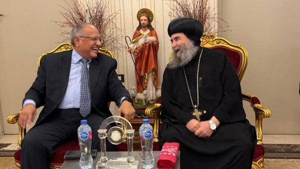 الأنبا يوأنس مطران أسيوط 