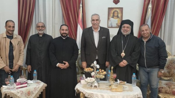 التهنئة بعيد الميلاد المجيد 