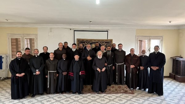 الإكليروس الإيبارشيّ