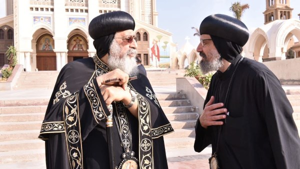 البابا تواضروس والأنبا انجيلوس 