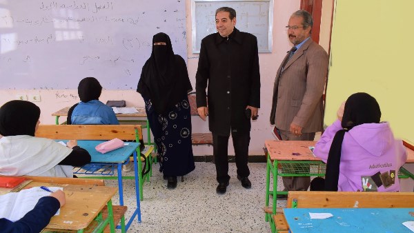 مدير تعليم جنوب سيناء يتفقد اللجان