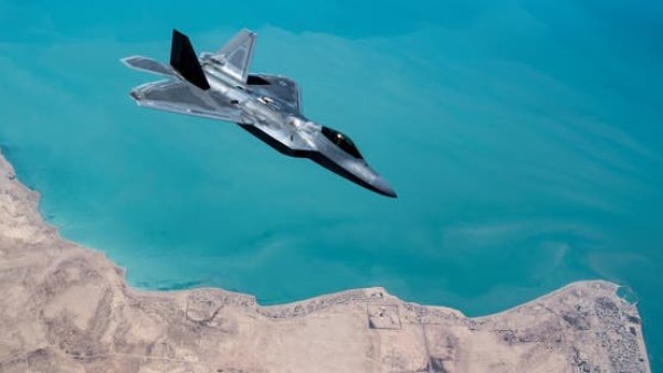 مقاتلات حربية 