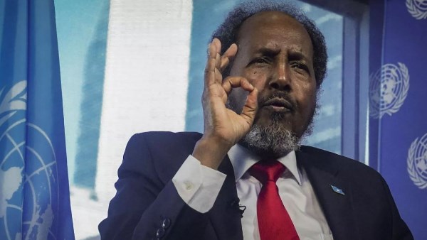  الرئيس الصومالي، حسن شيخ محمود، أن "ولاية شمال شرق الصومال تُدار على أسس المصالحة 