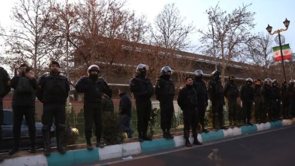 احتجاجات إيران