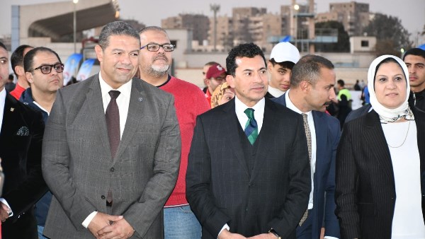 وزير الشباب والرياضة