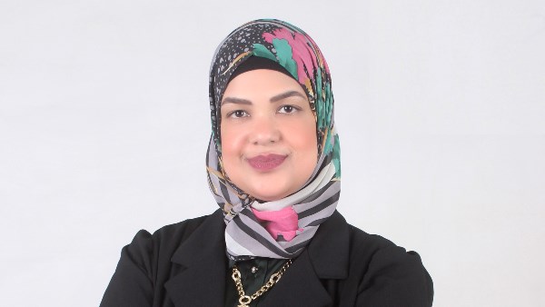 المحامية إيمان محسن 