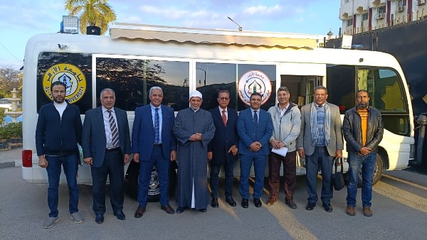 جامعة الأزهر تبدأ تشغيل الوحدات الطبية المتنقلة من خلال وحدة الدعم المستمر بمركز التميز الدولي والتطوير المؤسسي
