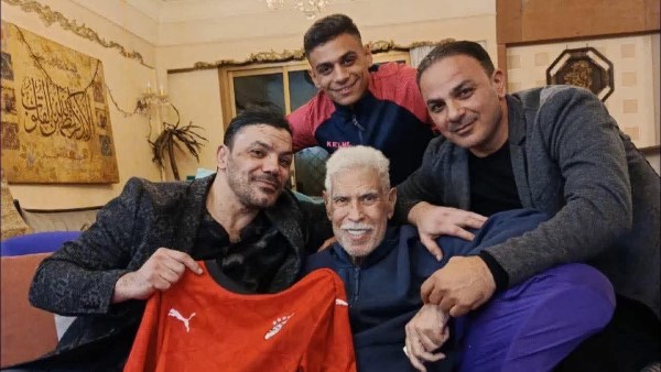 حسن شحاته و عمروزكي