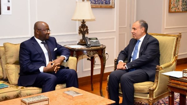 خلال اللقاء