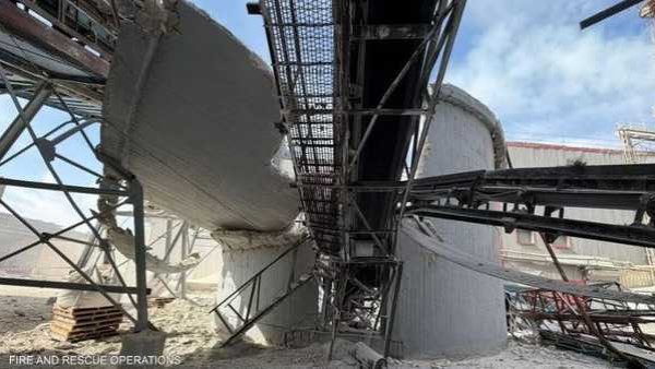 تسرب مواد خطرة بعد انهيار جزئي لمصنع زجاج في إسرائيل